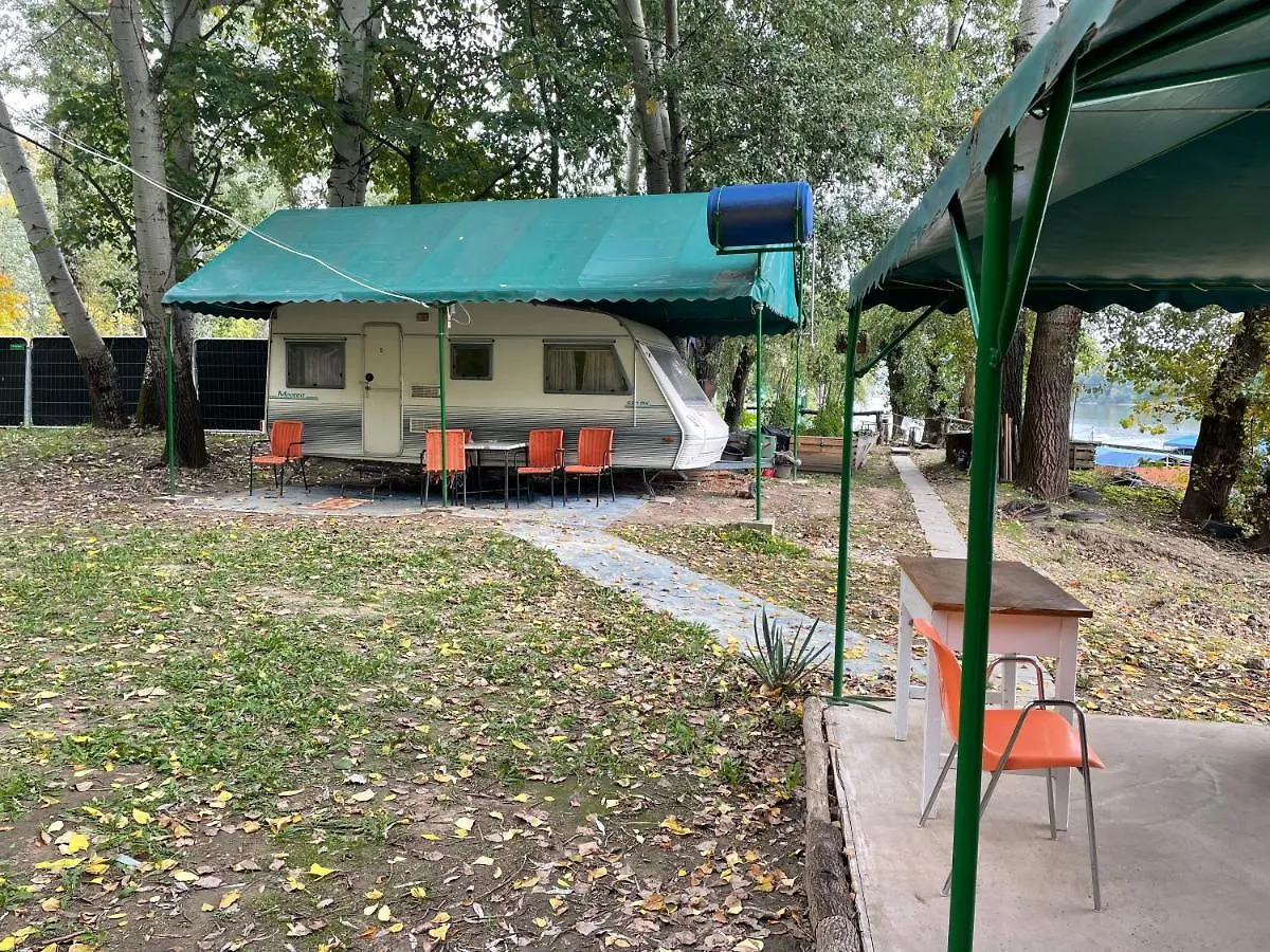 Tisza-Beach Wild Camping4 Szeged 0*,  Hongarije